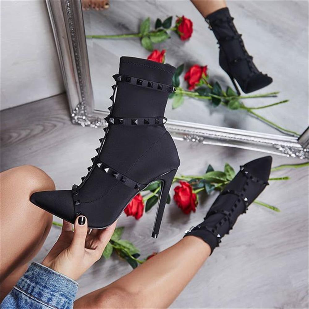 Pointed Toe Spiked Boots