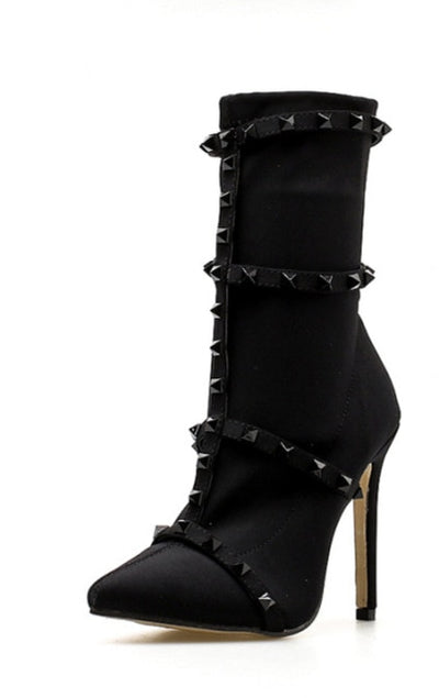 Pointed Toe Spiked Boots